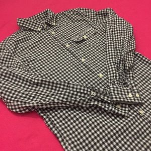 Banana Republic Shirts - Modern Banana Republic Checkered Button-Up Shirt Banana Republic Shirts - Modern Banana Republic Checkered Button-Up Shirt